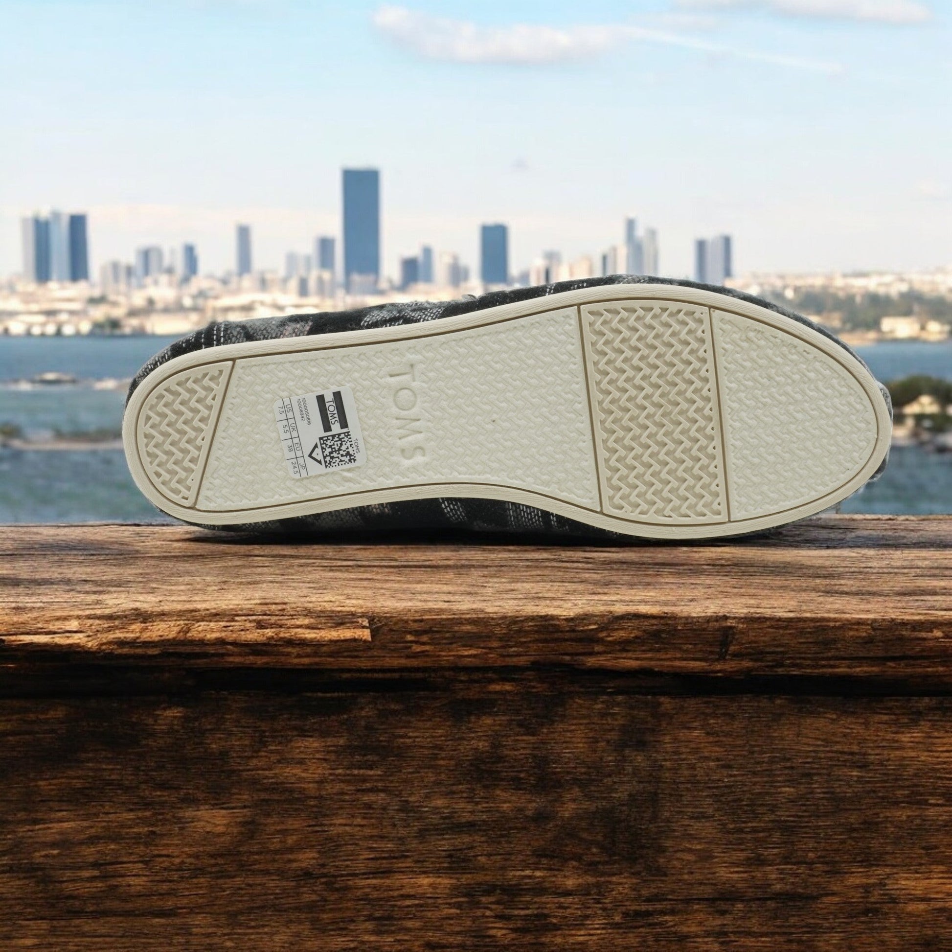 Grey Tribal Wool Shrlg-