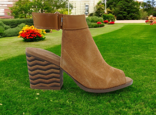 Crml Brn Sue/Chev He-