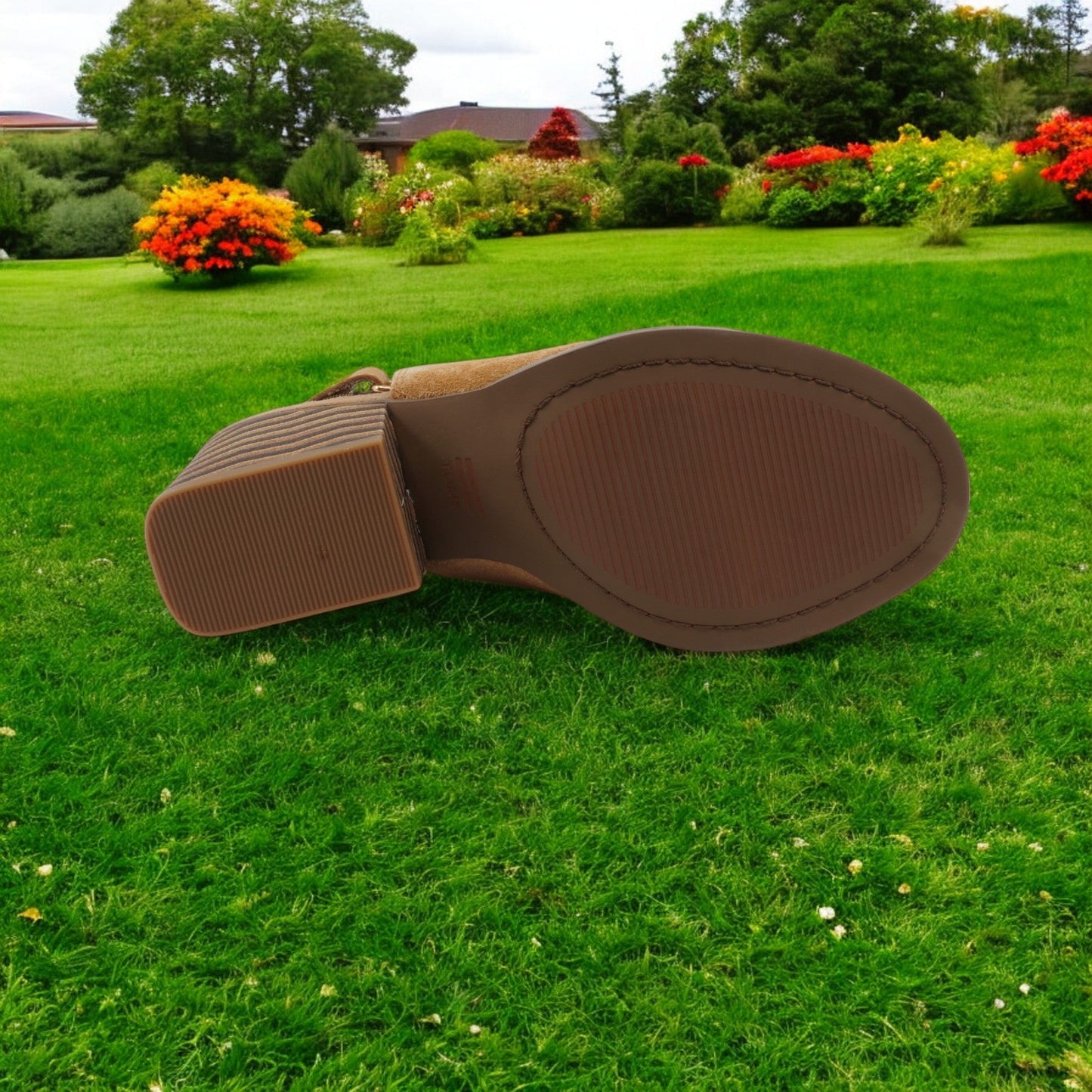 Crml Brn Sue/Chev He-