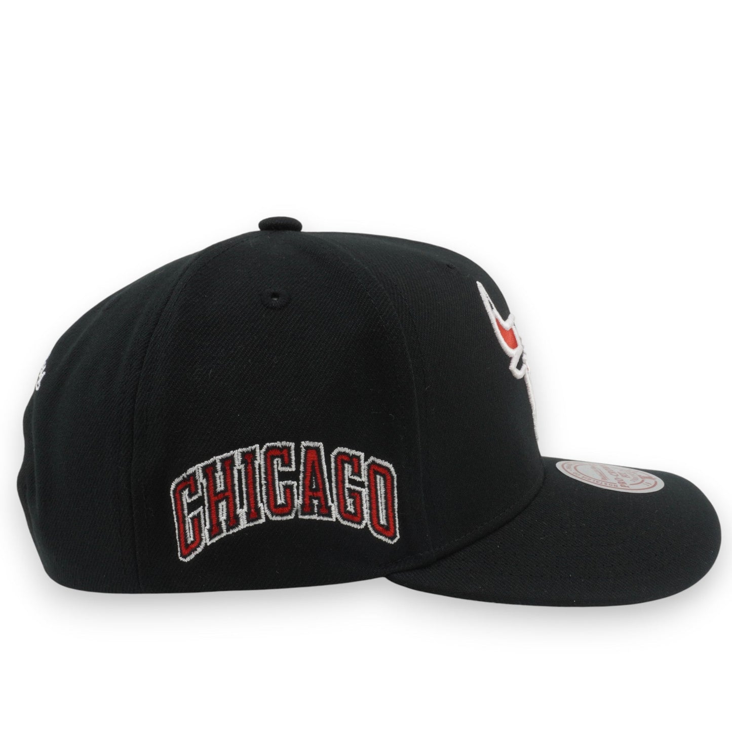 Men's Mitchell & Ness NBA Team Flip Pro Snapback Bulls - Black