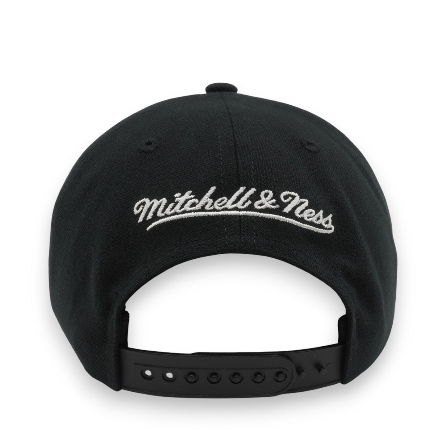 Men's Mitchell & Ness NBA Team Flip Pro Snapback Bulls - Black
