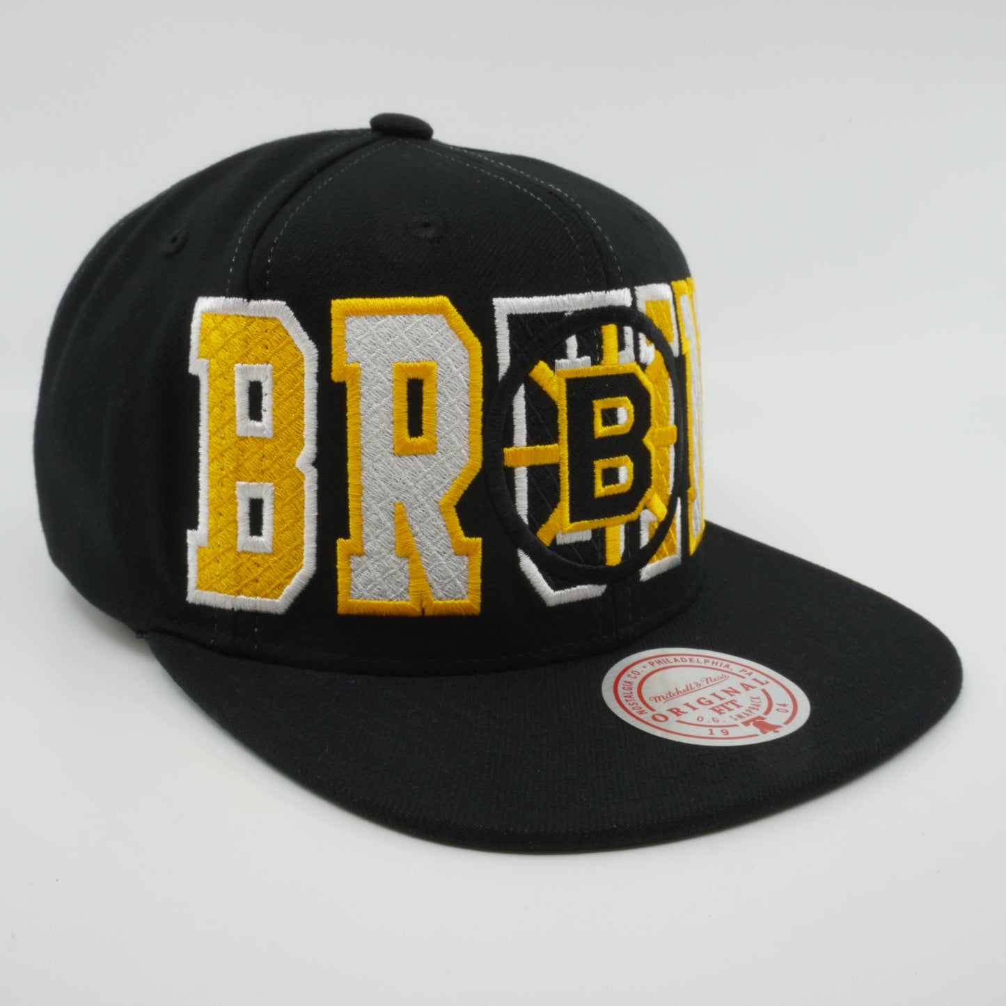 Mitchell & Ness Men's NHL Varsity Bust Snapback Vntg Bruins Black