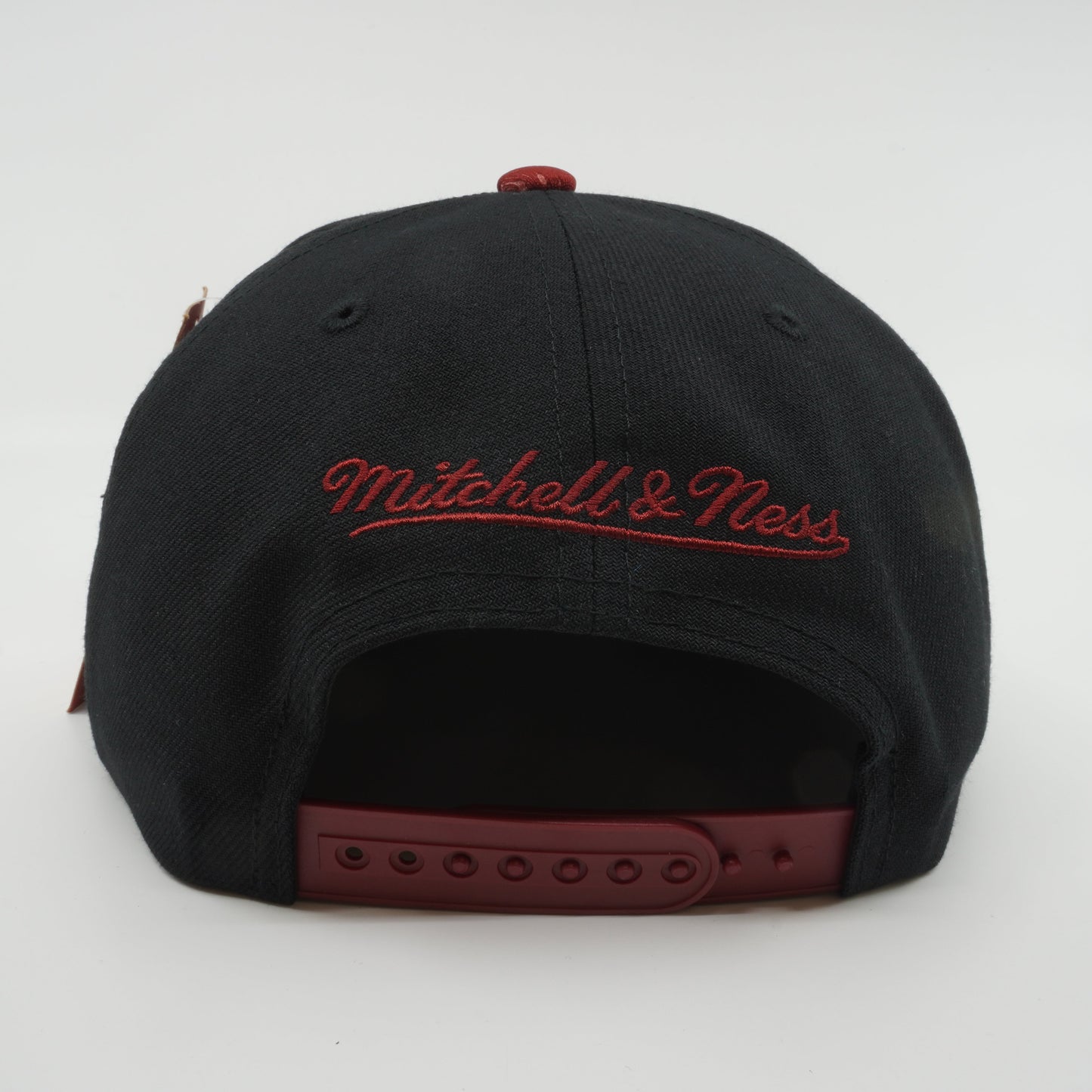 Mitchell & Ness Men's NBA Snapshot Snapback Heat Snapback Caps