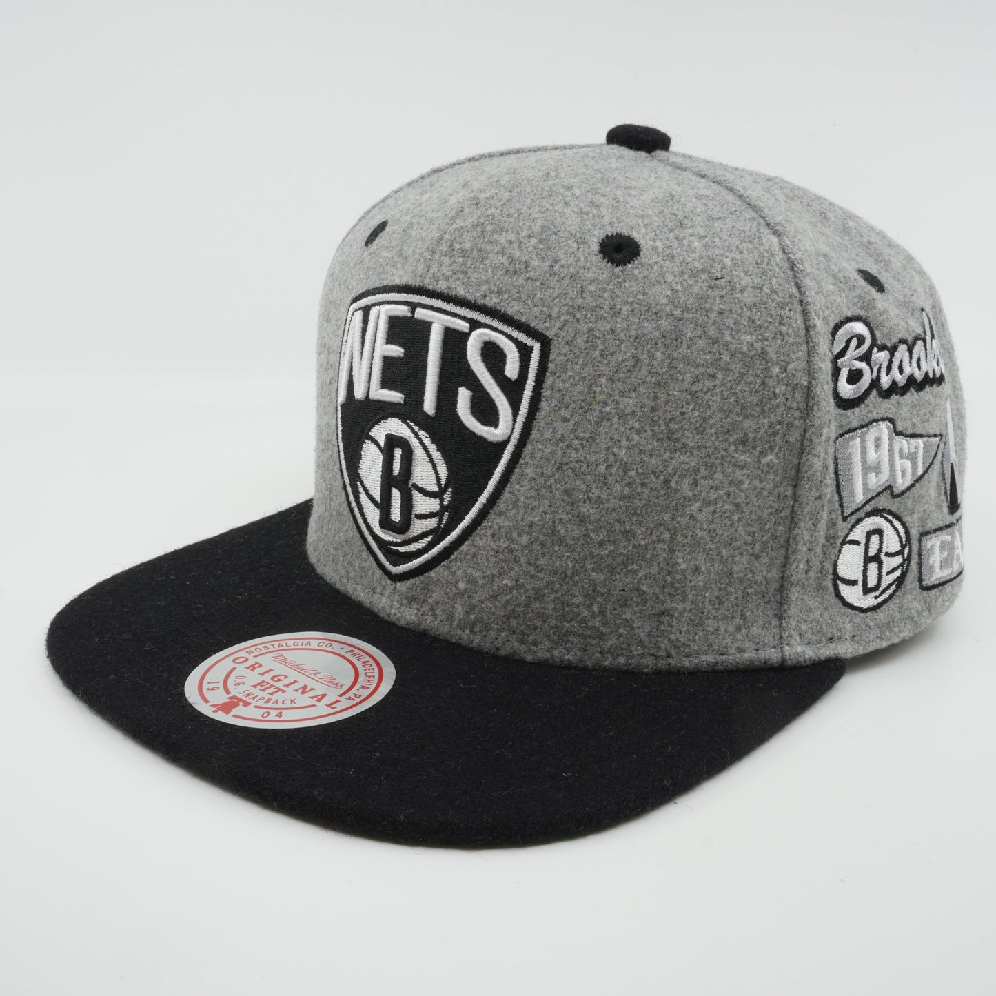 Men's Mitchell & Ness NBA Melton Patch Snapback Nets - Grey