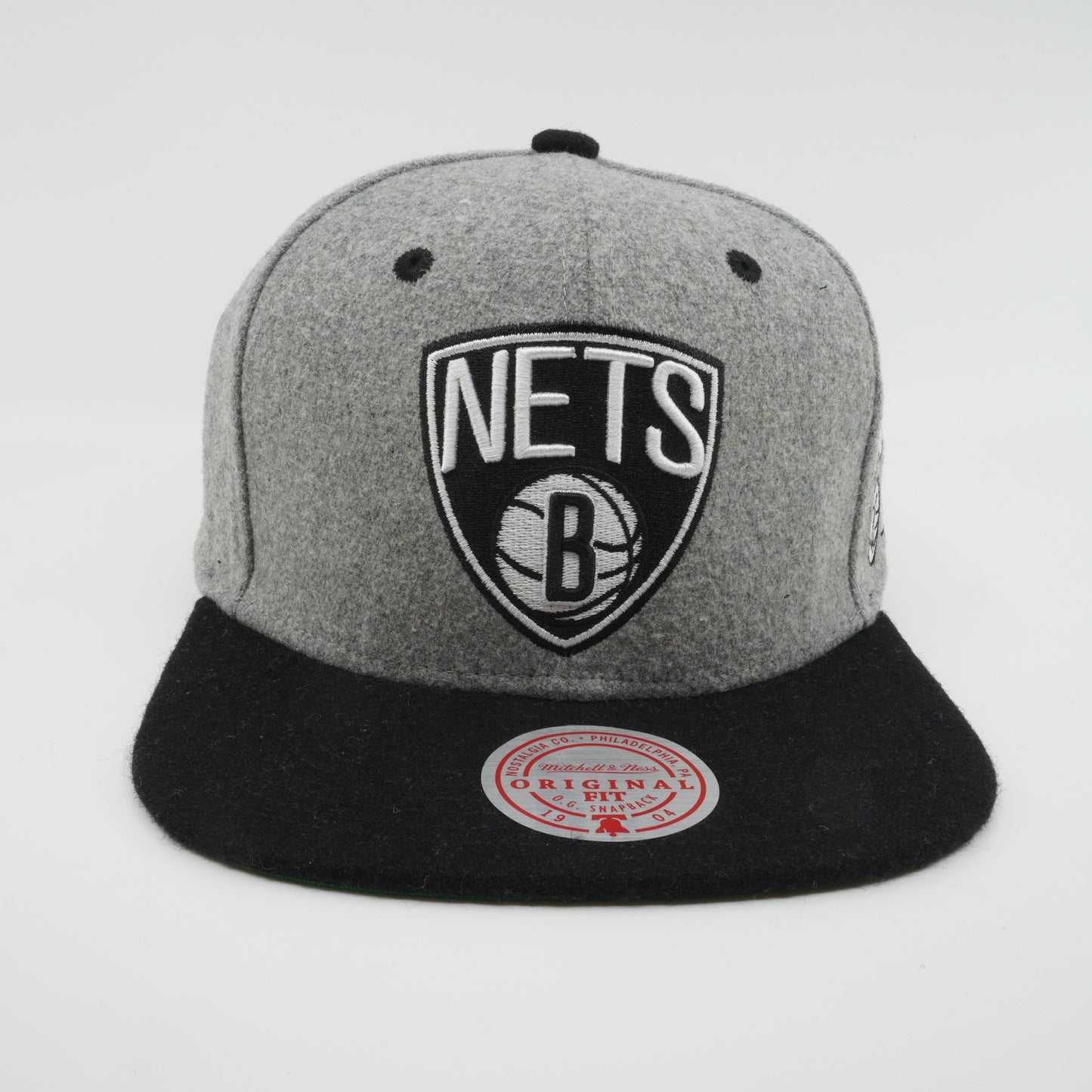 Men's Mitchell & Ness NBA Melton Patch Snapback Nets - Grey