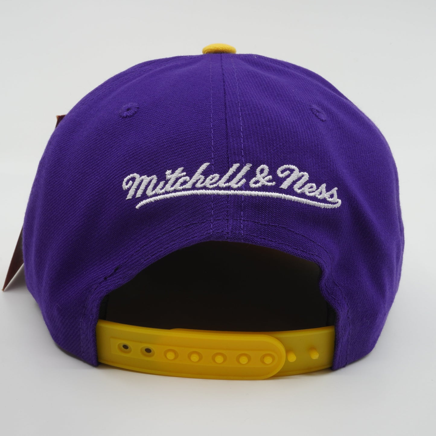 Men's Mitchell & Ness NBA Logo Bill Snapback Lakers - Purple-Yellow