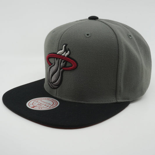 Mitchell & Ness Men's NBA Storm Front Snapback Heat Snapback Caps