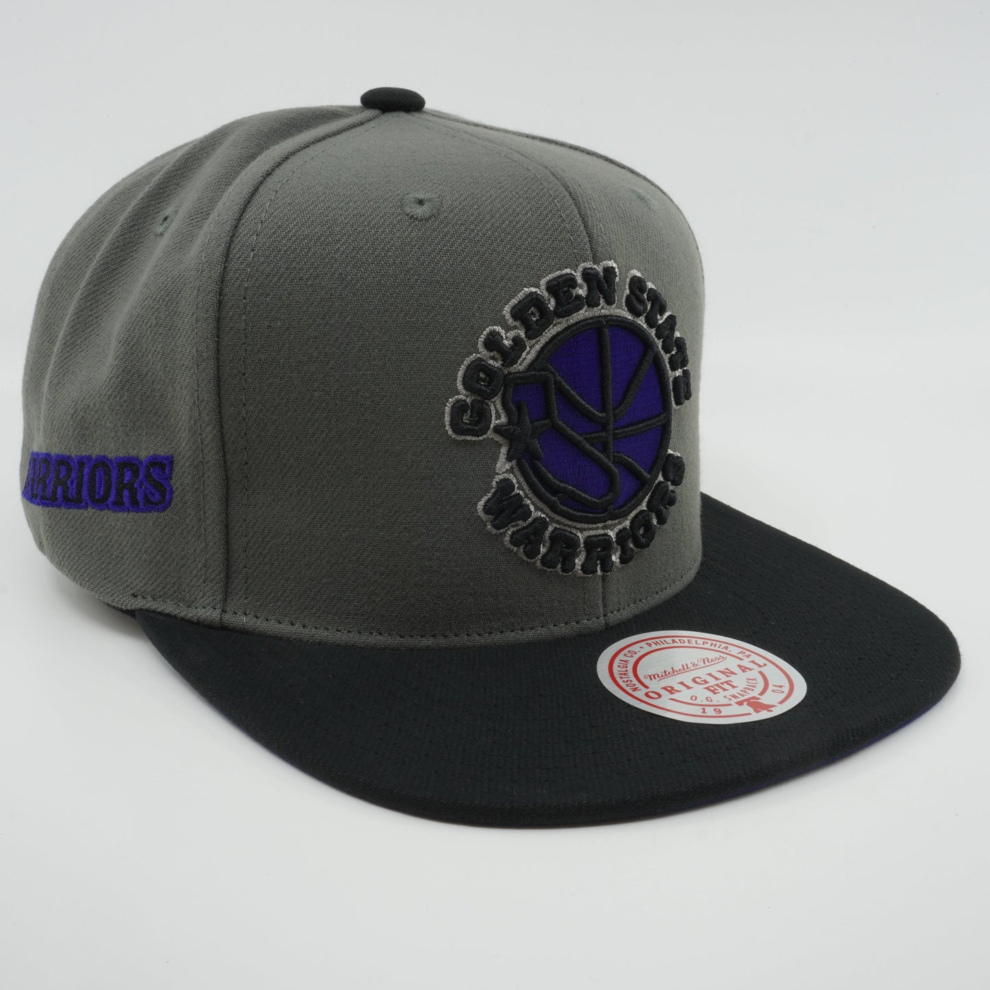 Men's Mitchell & Ness NBA Storm Front Snapback Hwc Warriors - Grey