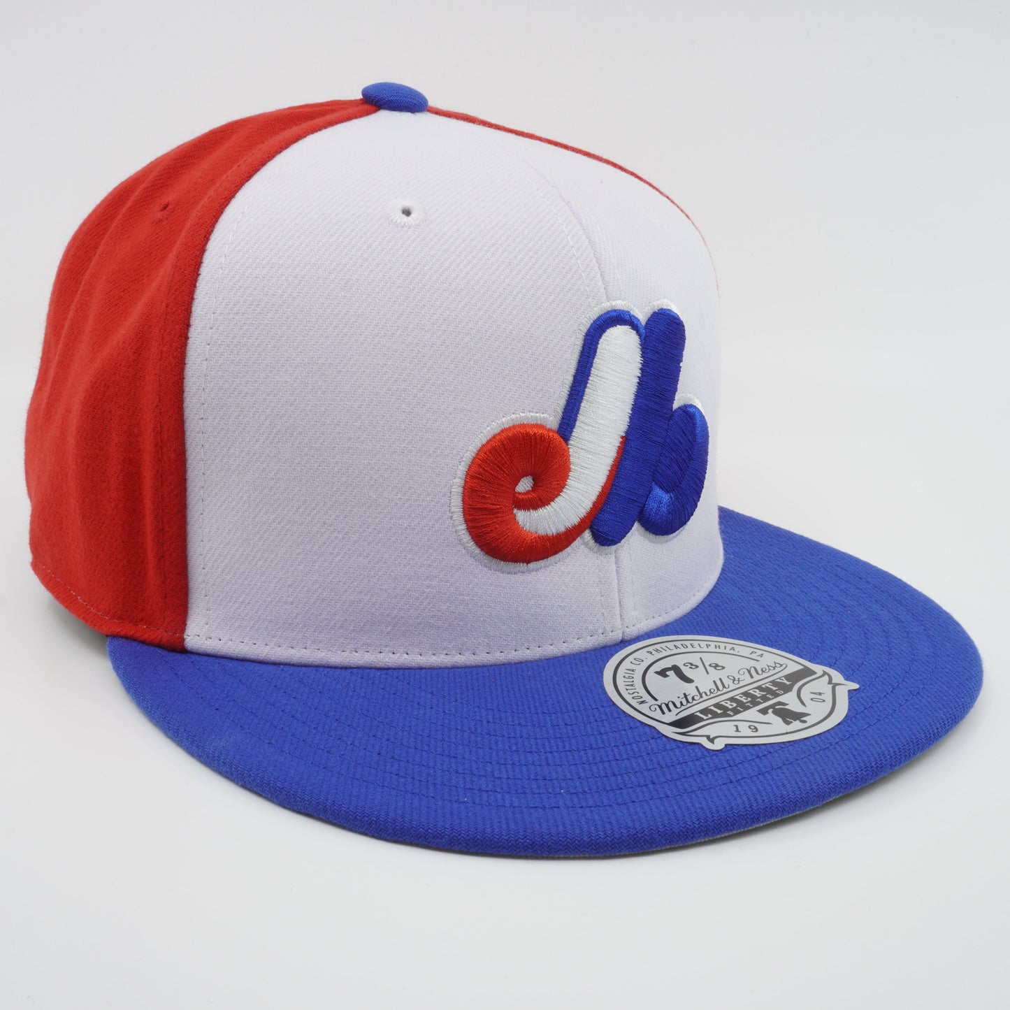 Mitchell & Ness Men's MLB Evergreen Fitted Coop Expos Fitted Caps