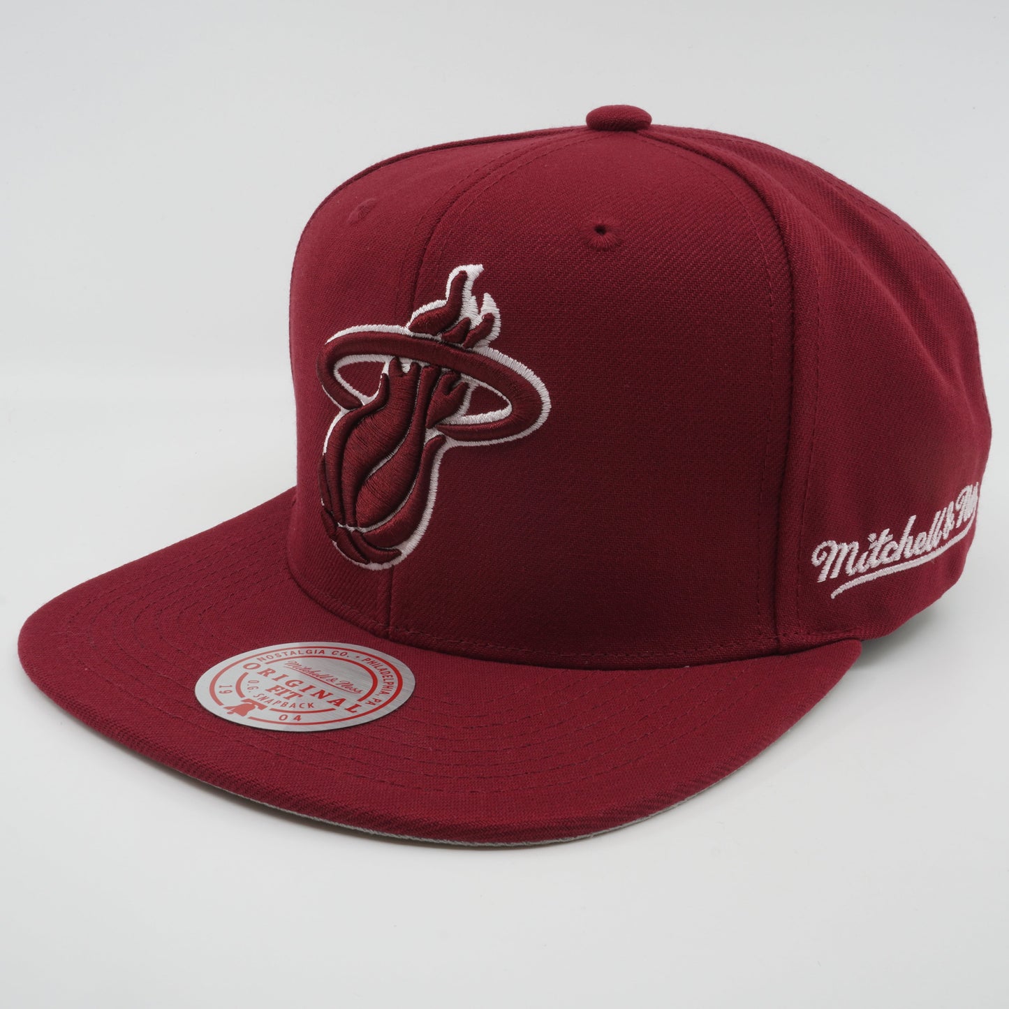 Men's Mitchell & Ness NBA Christmas Day Snapback Heat - Red