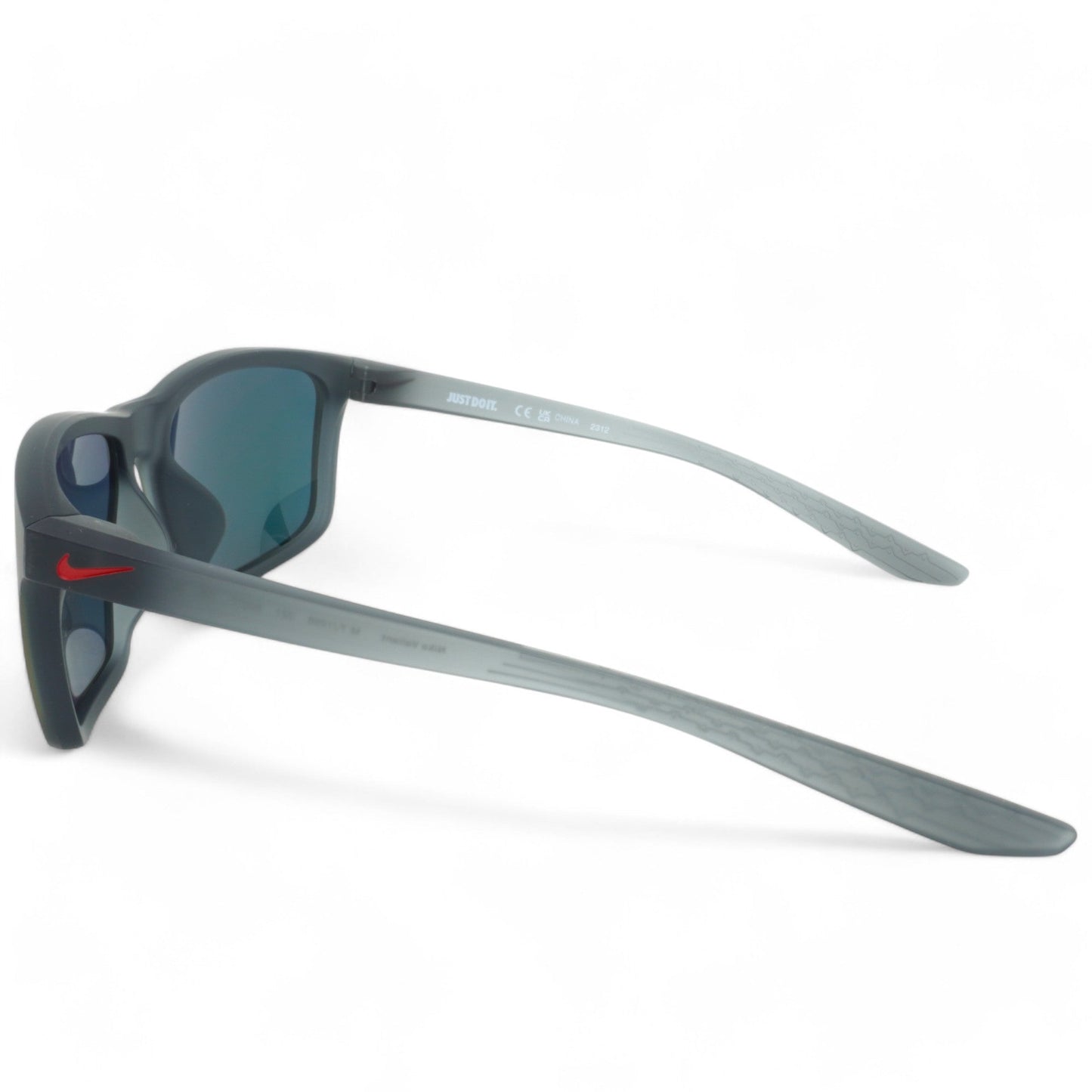 Nike Valiant M Sunglasses