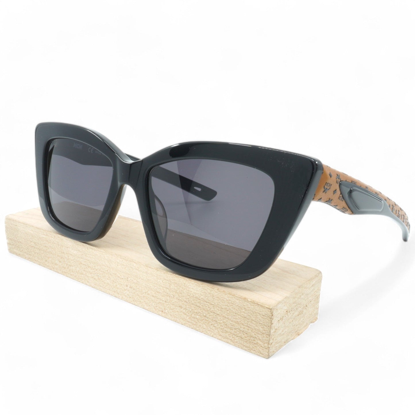 Mcm Cat Eye Sunglasses