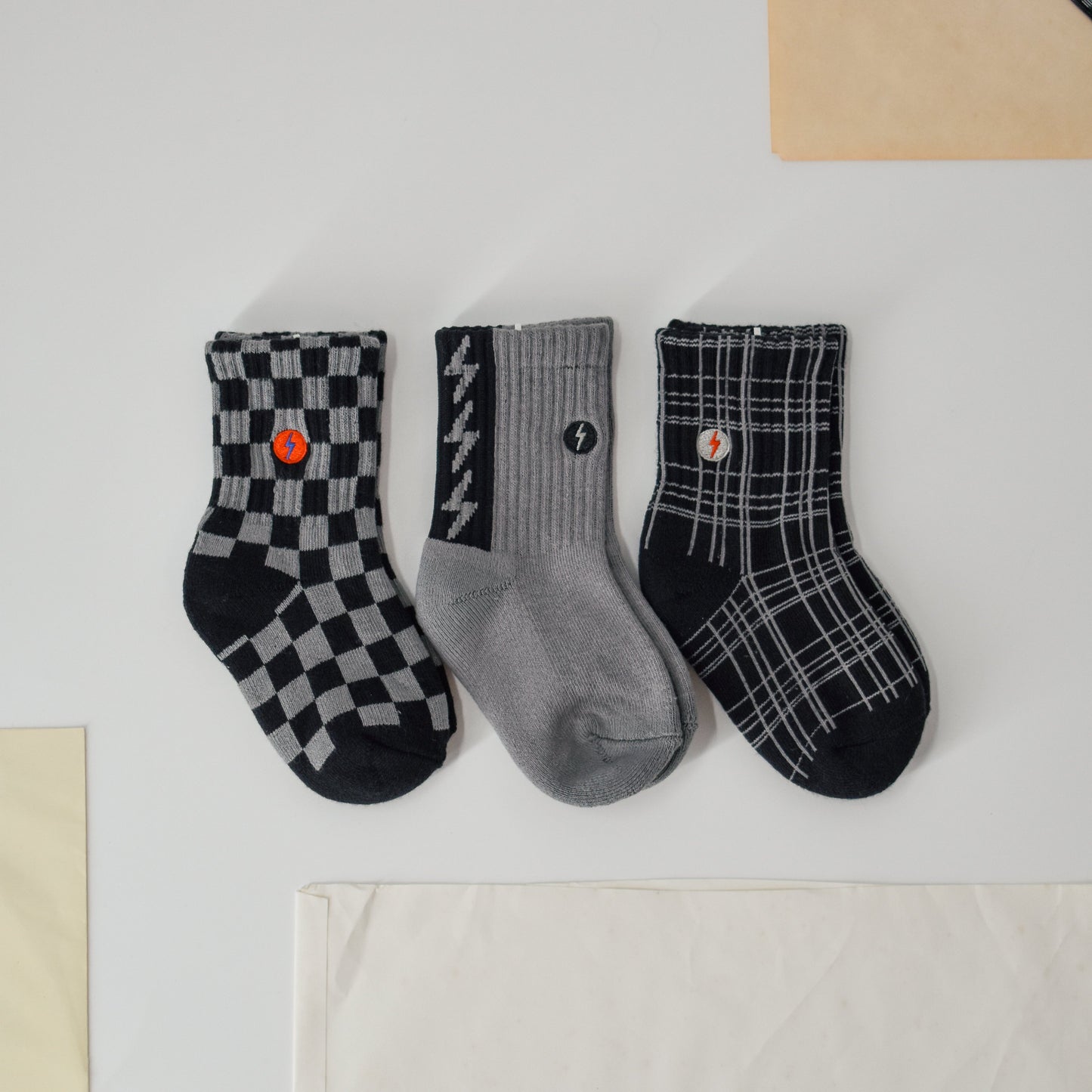 Grey / Black-