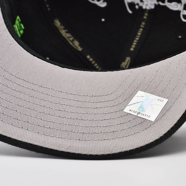 Men's Mitchell & Ness NBA Hyperlocal Snapback Hwc Jazz - Black