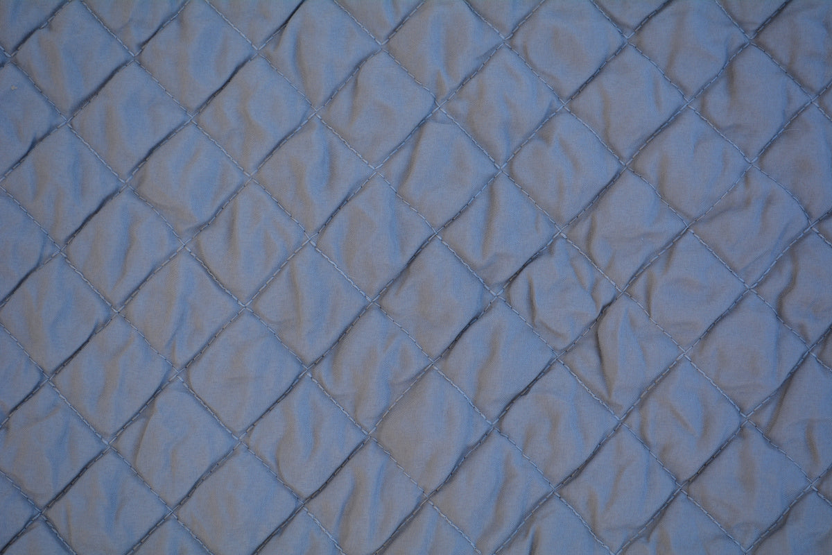Tache Solid Light Gray Silver Diamond Stitch Bubble Quilted Bedspread Set (DXJ109038-2)