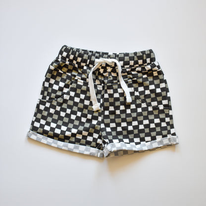 BLACK / GREY-