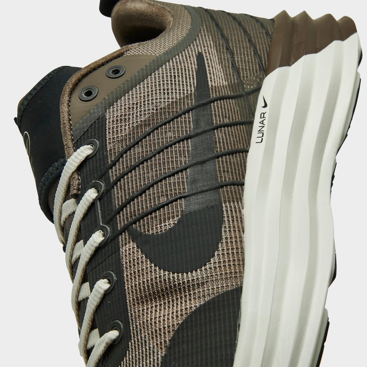 [dv2440-202] Mens Nike Lunar Roam 'cave Stone'