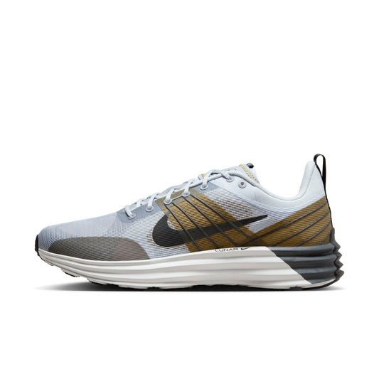 Nike Men's Lunar Roam Sneakers