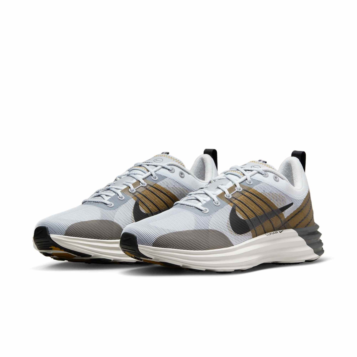 Nike Men's Lunar Roam Sneakers