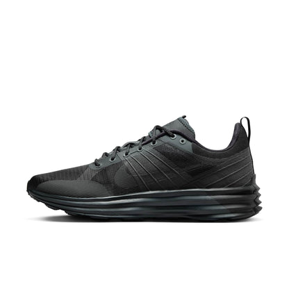 Nike Men's Lunar Roam Sneakers