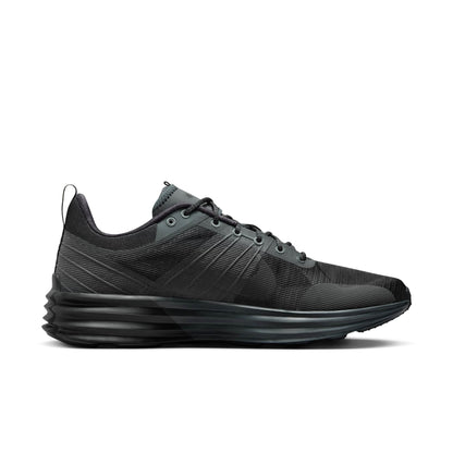 Nike Men's Lunar Roam Sneakers