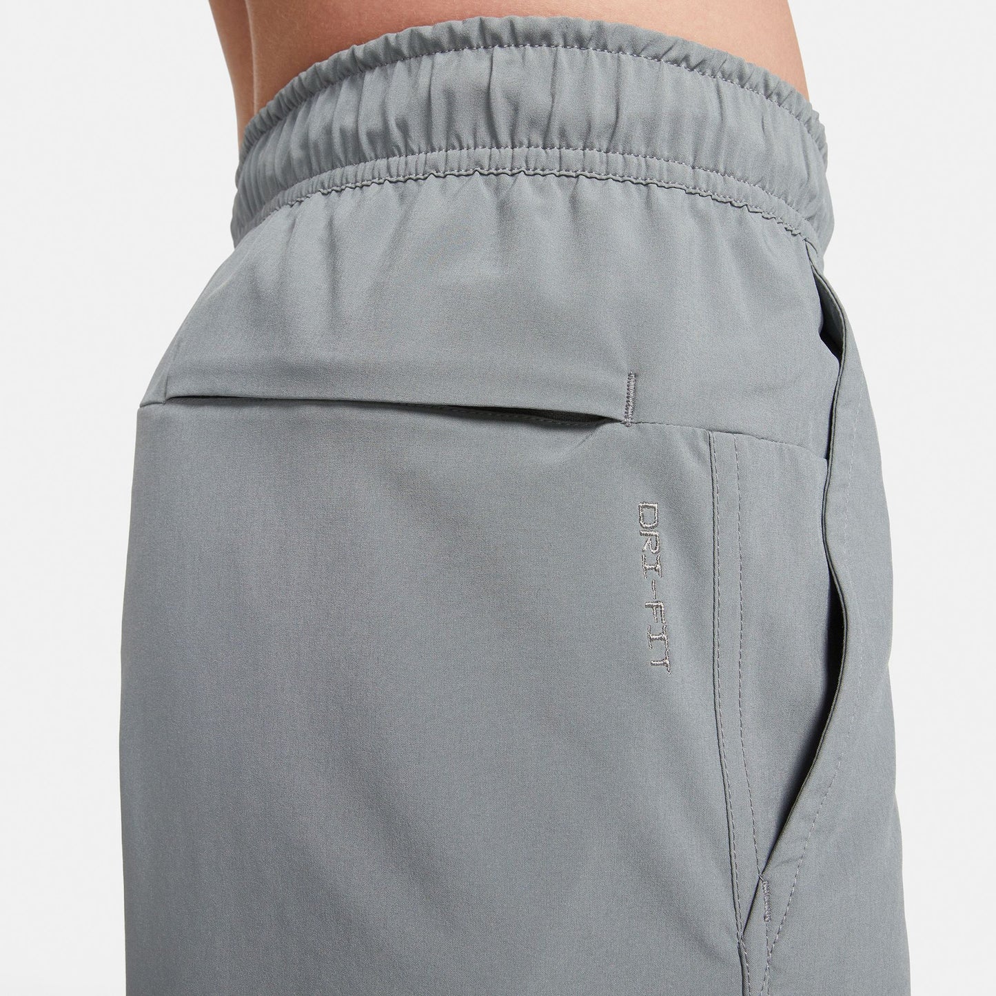 Nike Men's Dri-Fit Unlimited Woven 7 Inch Shorts