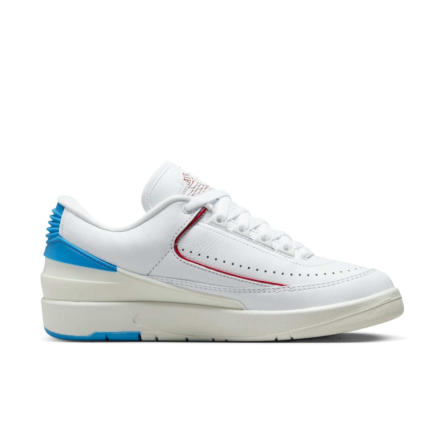 Women's Air Jordan Retro 2 Low 'Nc To Chi'