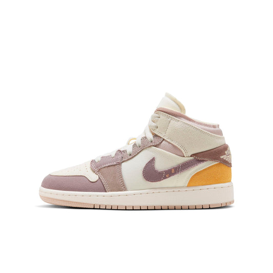 Grade School Air Jordan Retro 1 Mid Se Craft 'Taupe Haze' (Gs)