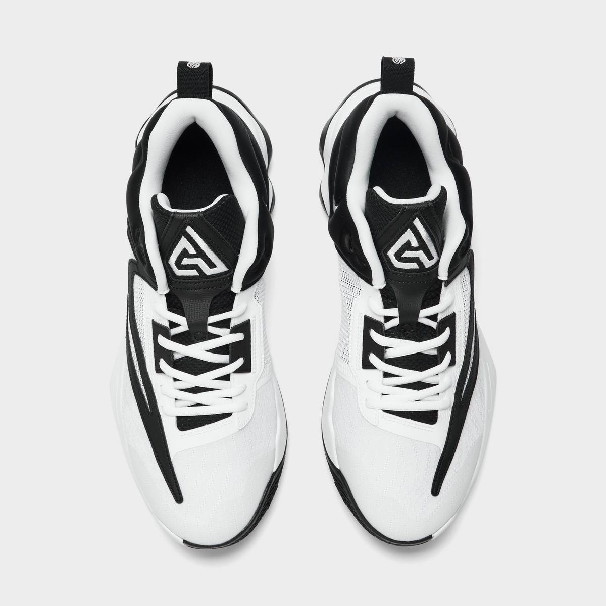 Nike Men's Giannis Immortality 3 Oreo