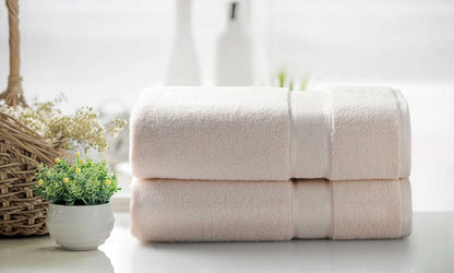 Kathy Ireland 2 Piece Zero Twist Cotton Plush Bath Sheet Set by Bed Bath Fashions