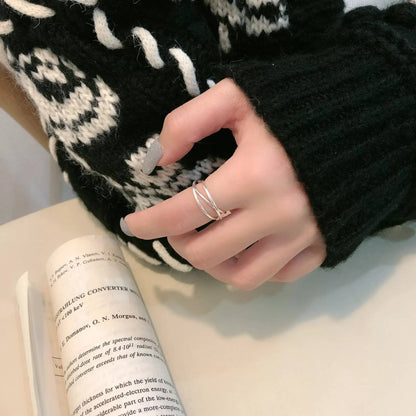 Mint & Lily Dainty Interlocking Fidget Ring