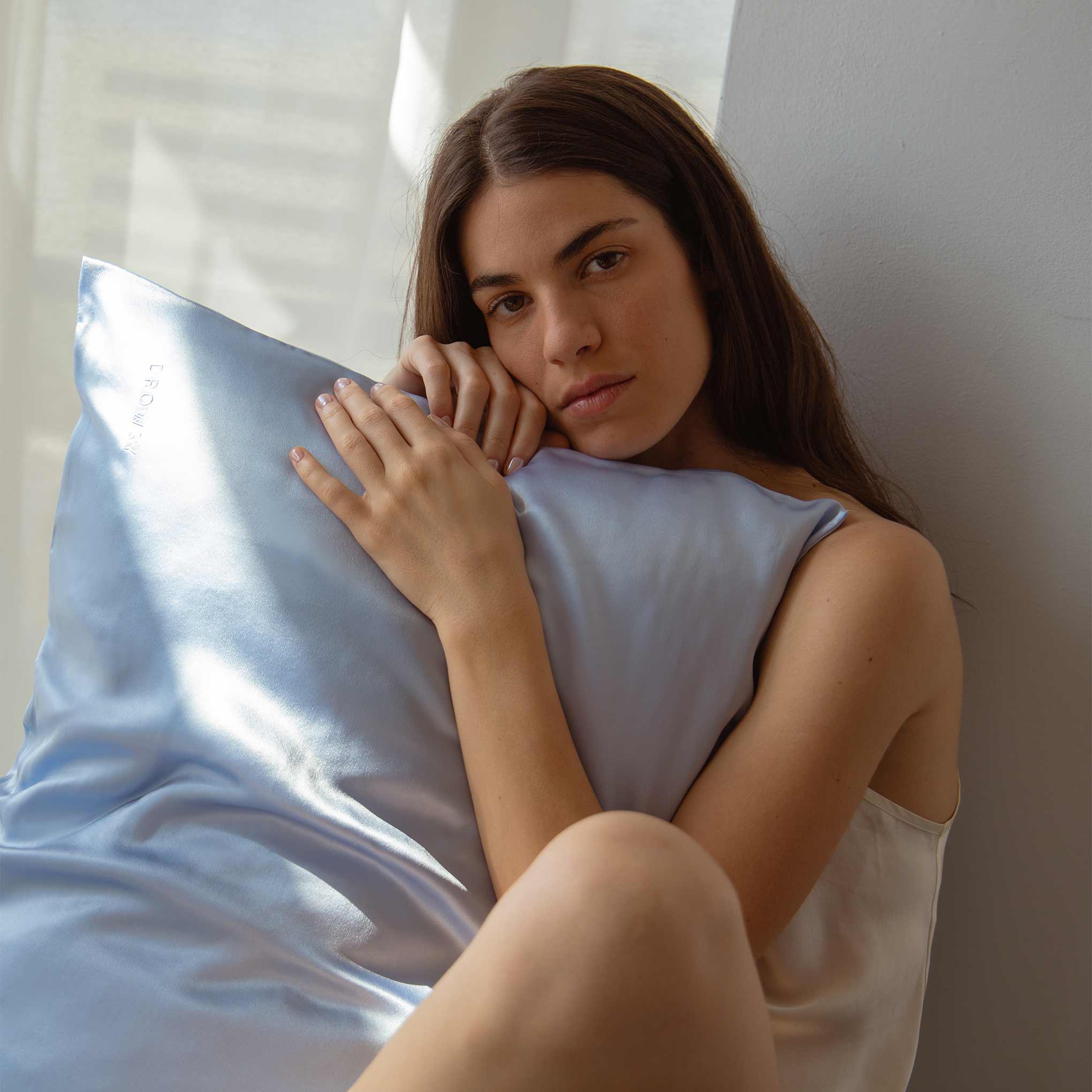 Drowsy Silk Pillowcase - Thumbnail 5