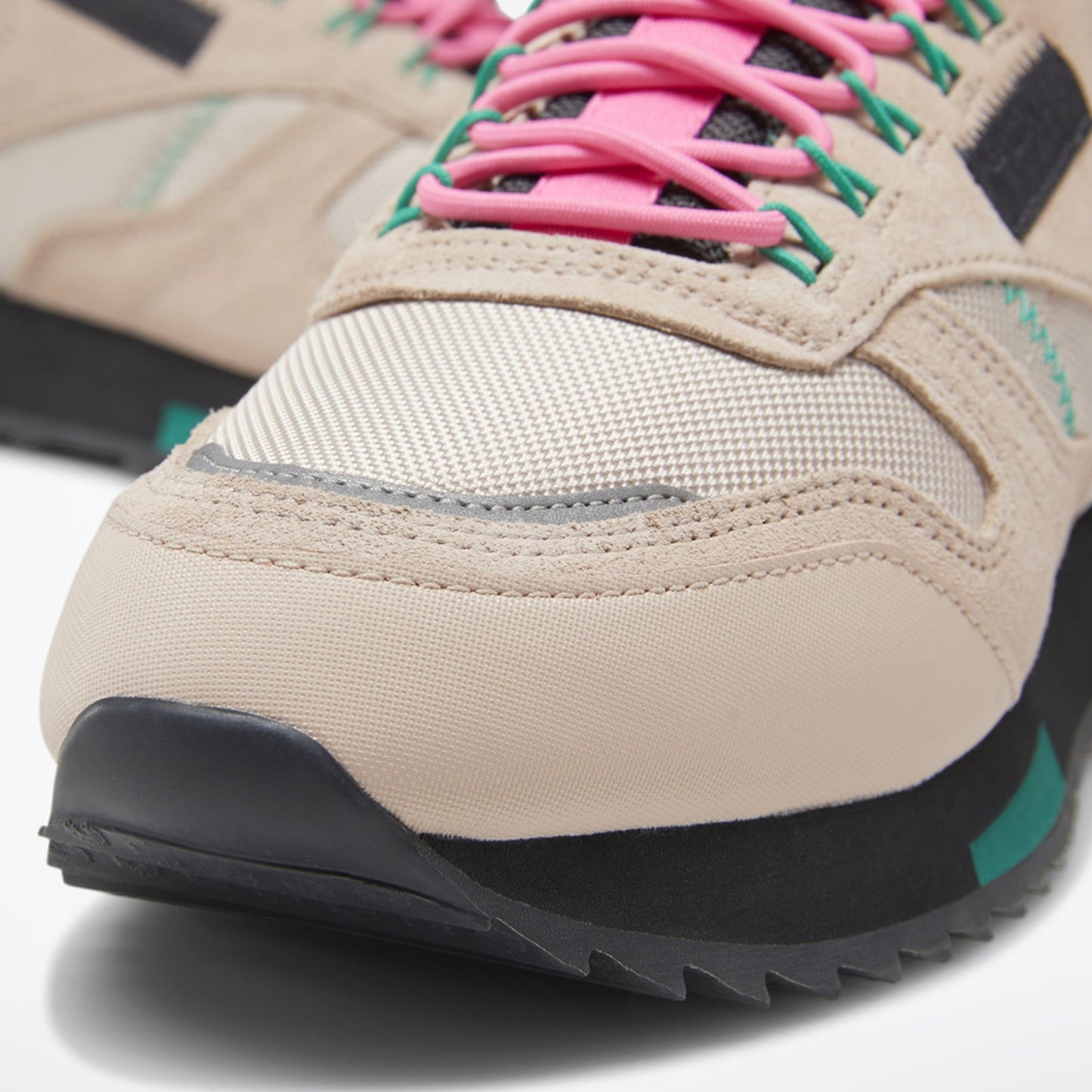 Reebok Women's Cl Leather Ripple Trail Sneakers