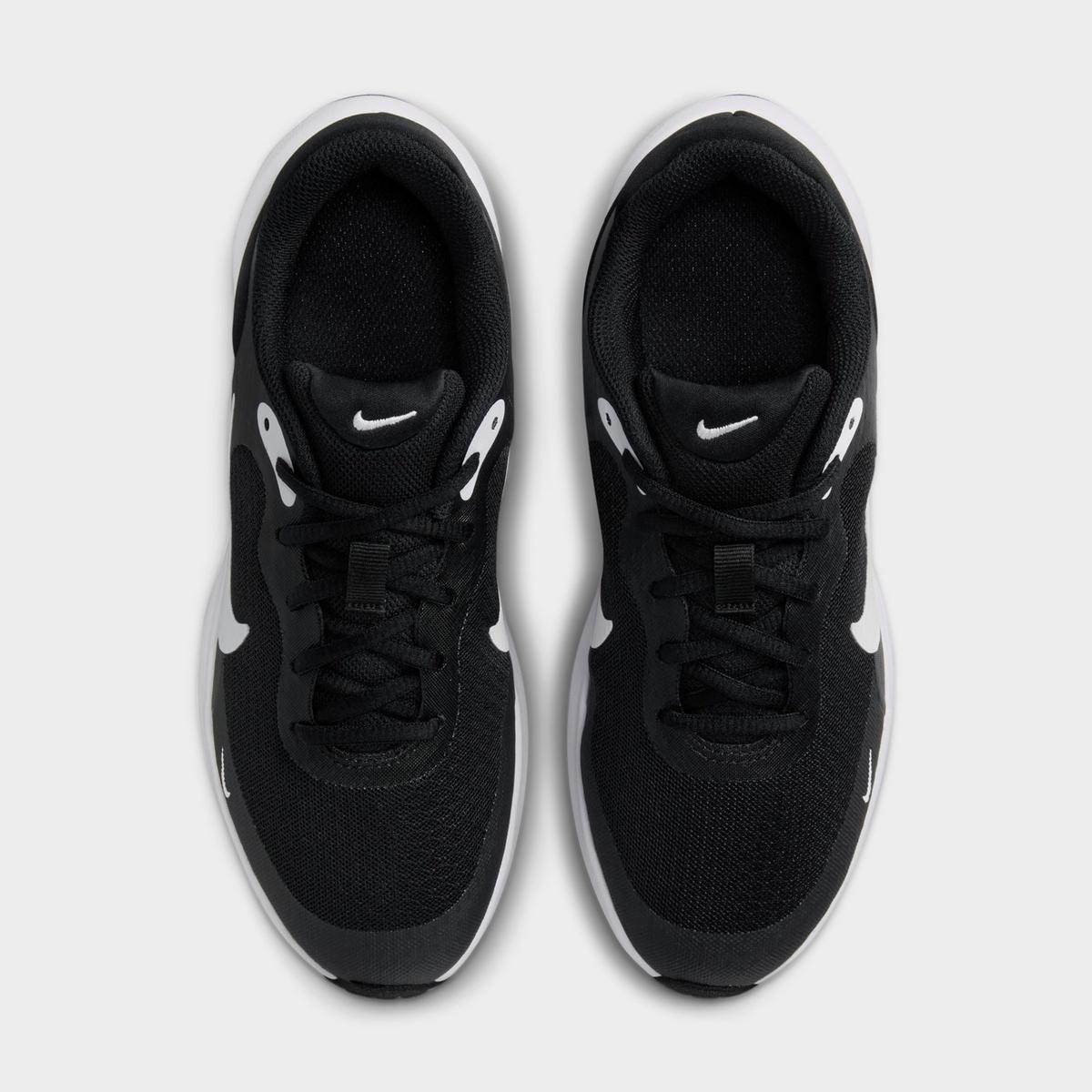 Nike Grade School Revolution 7 Black/White