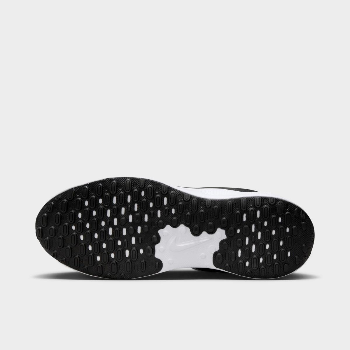 Nike Grade School Revolution 7 Black/White