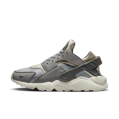 Nike Men's Air Huarache Sneakers