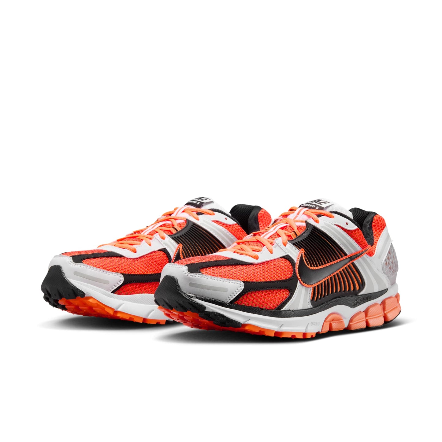 Nike Men's Zoom Vomero 5 Sneakers