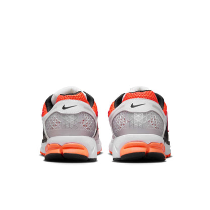Nike Men's Zoom Vomero 5 Sneakers