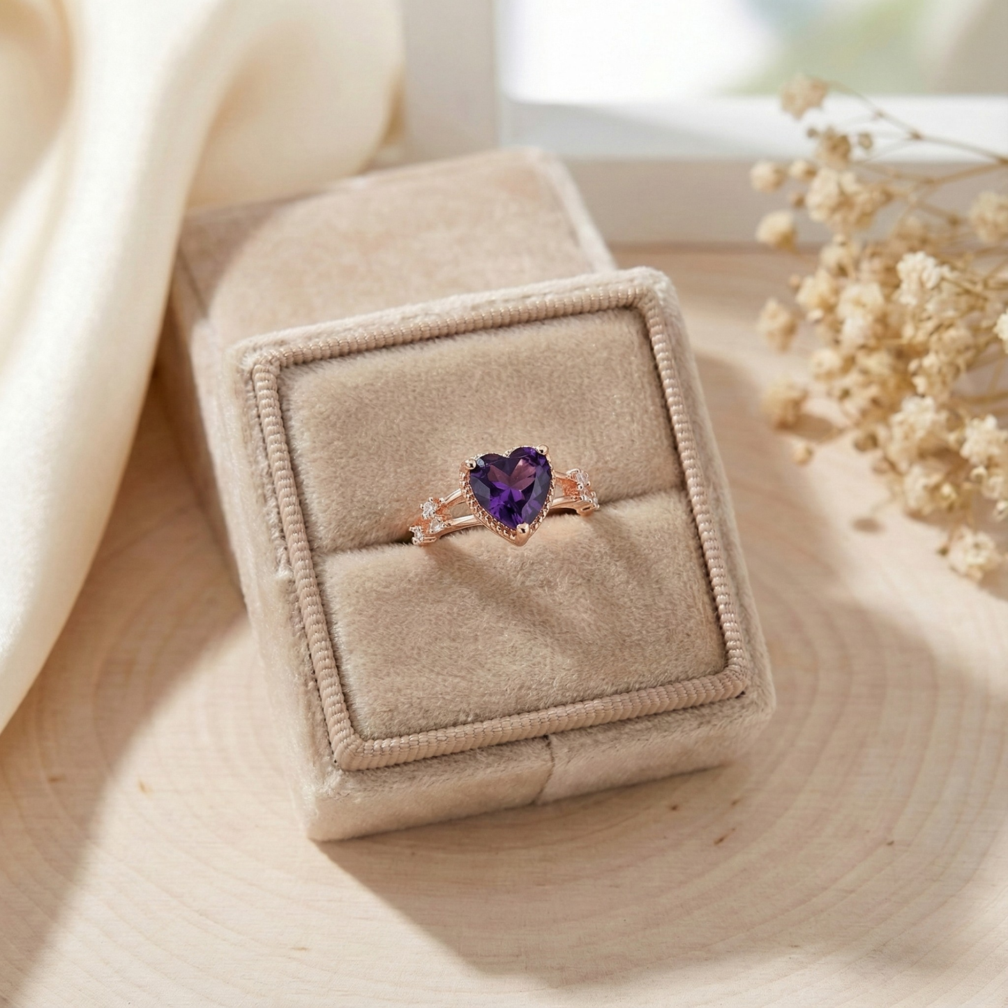 0.98 Ct Heart Purple Amethyst and White Sapphire Prong Silver Split Band Heart Ring