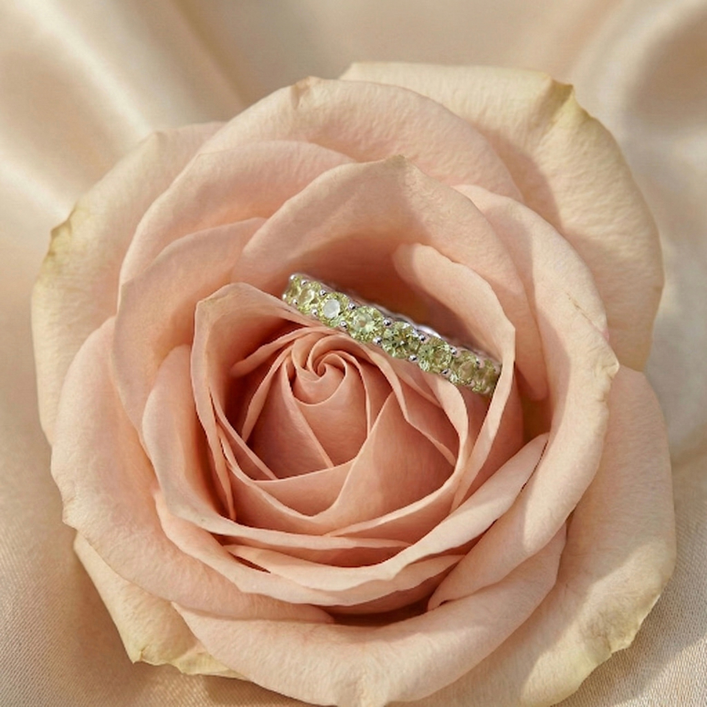 0.9 Ct Round Green Peridot Prong Silver Half Eternity Ring