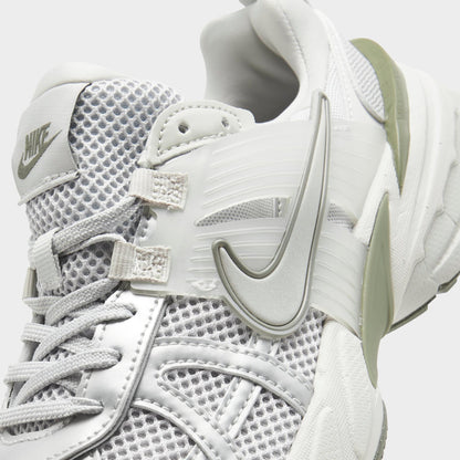 [fd0736-006] Womens Nike V2k Run 'photon Dust Light Silver'