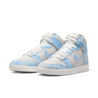 Nike Women's Dunk High Se 'Clouds Celestine Blue' W Sneakers