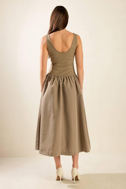 Light up the Sky Woven Midi Dress