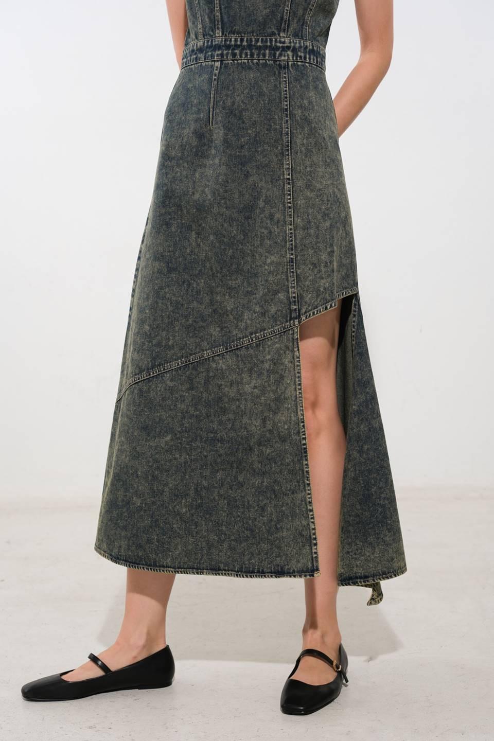 Exotic Breeze Denim Midi Dress