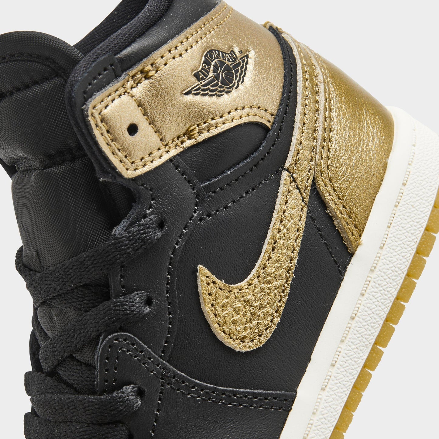 Toddlers Air Jordan Retro 1 High Og Td 'Black Metallic Gold' - FD1413-071