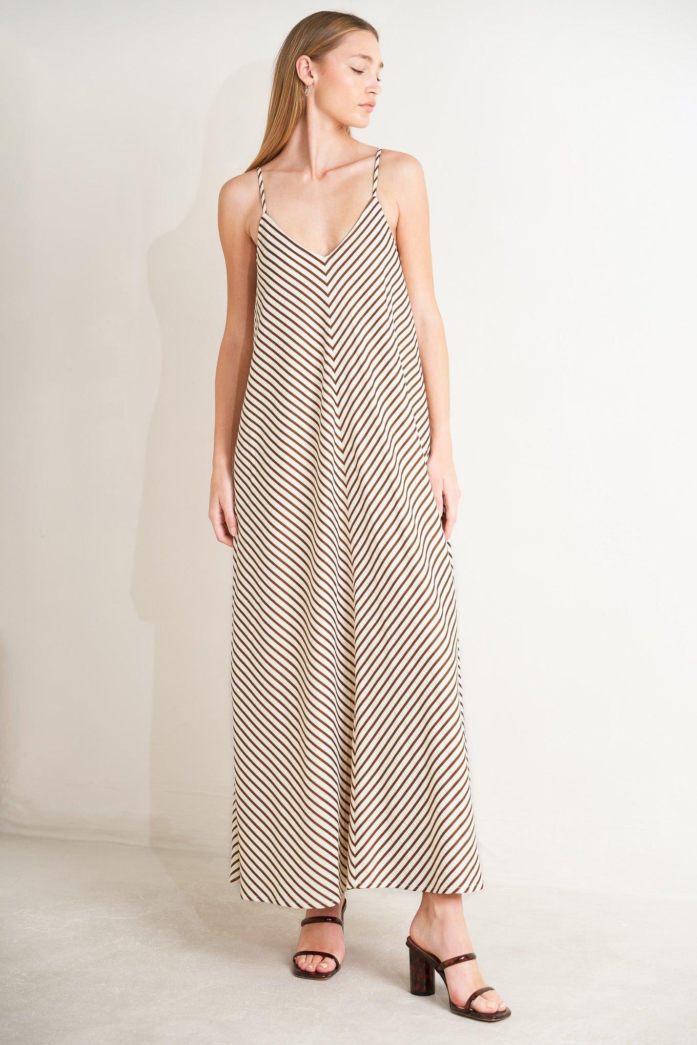Seaside Silhouette Woven Midi Dress