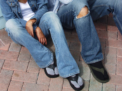 1 Black / 1 White / 1 Gray-