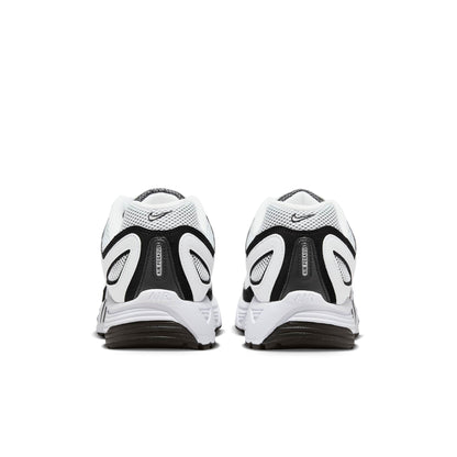 Nike Men's Air Peg 2K5 Sneakers