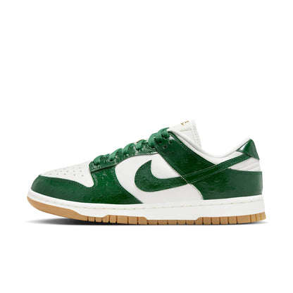Nike Women's Dunk Low Lx Sneakers