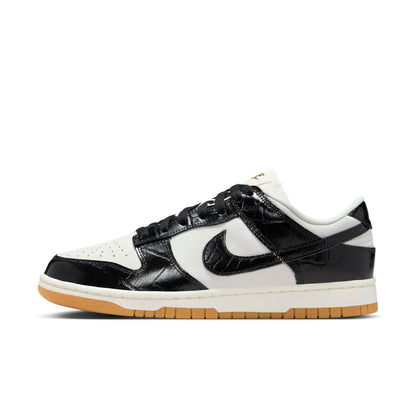 Nike Women's Dunk Low Lx Sneakers